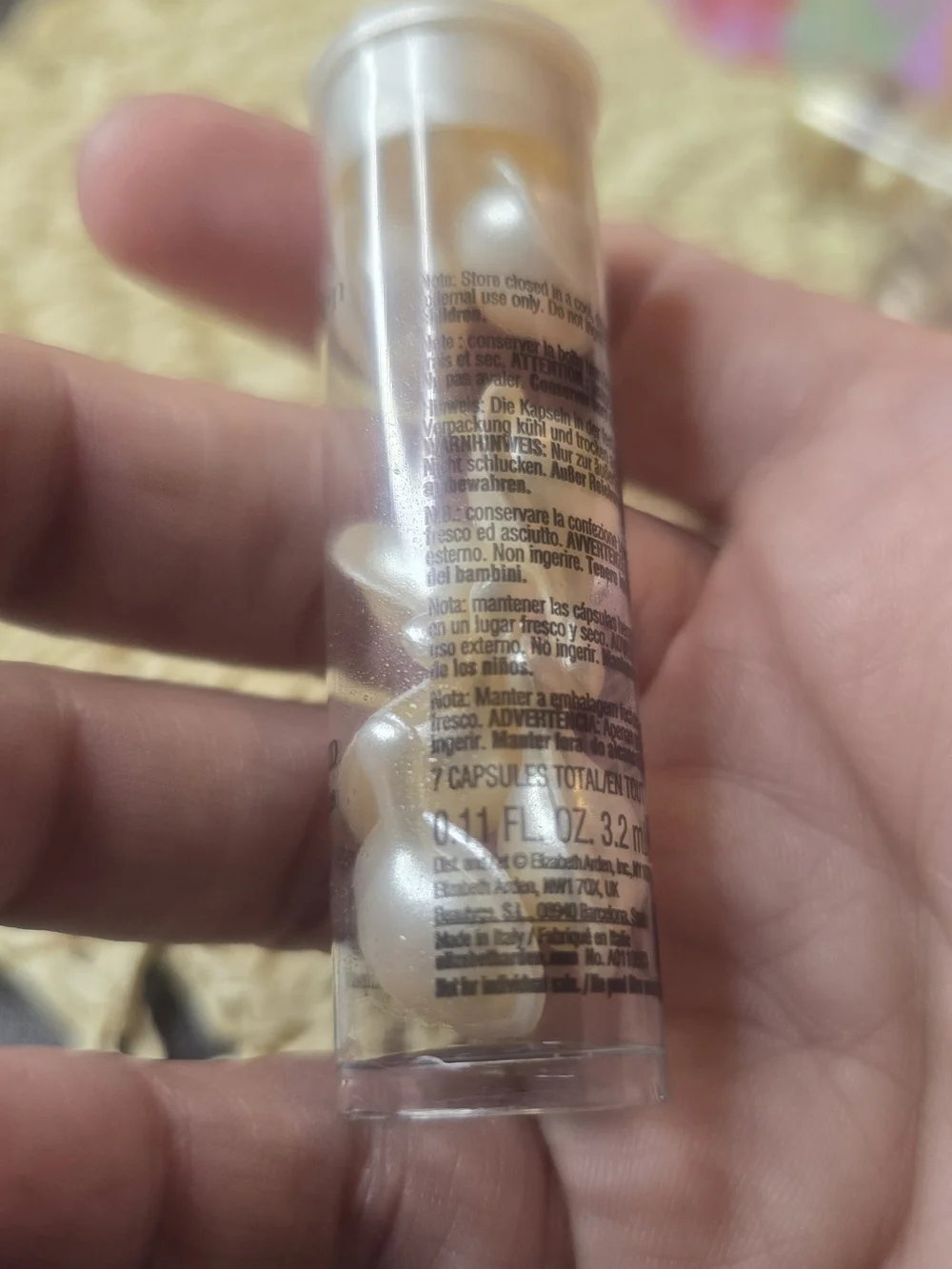 Elizabeth Arden Serums Hyaluronic Acid, Vitamin C, and Advanced Ceramide